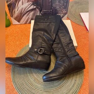 Black Leather Women’s High Boots